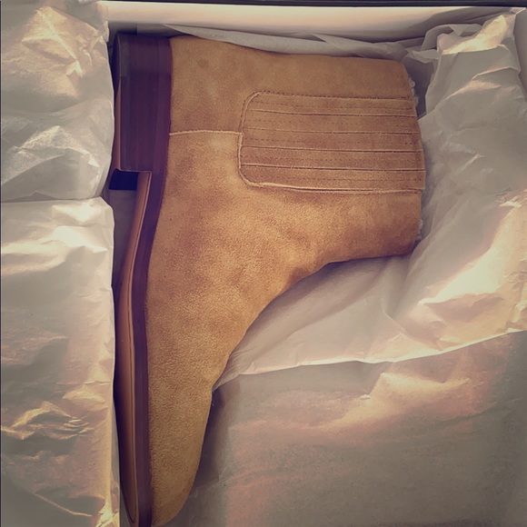 J. Crew Shoes - Jcrew suede bootie with fur size 8